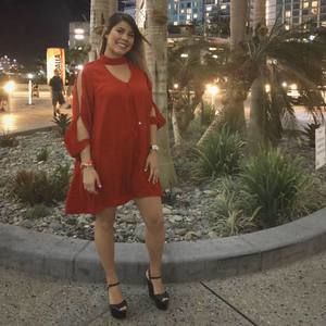 Meet your Posher, Priscila